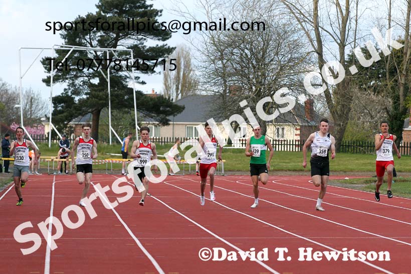 150 metres, North East Grand Prix No. 1, Monkton on Wednesday, April 28th, 2021. Photo: David T. Hewitson/Sports for All Pics
